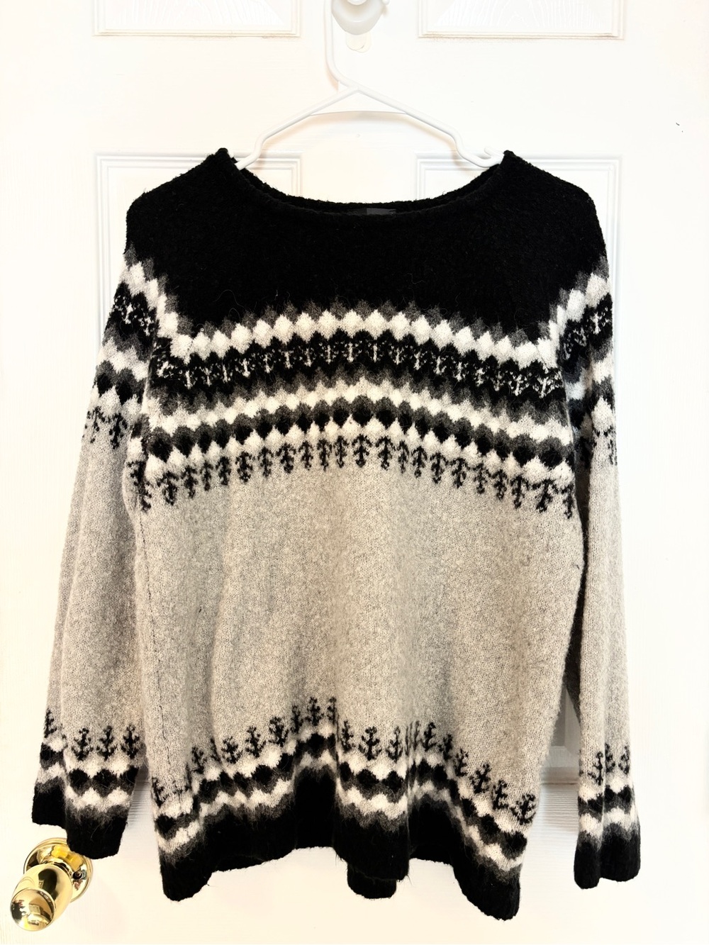 The Limited Vintage Black and Gray Patterned Sweater
